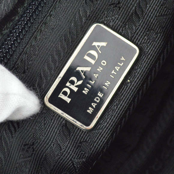 PRADA Black Nylon Crossbody Shoulder Bag 120068 - Picture 9 of 10